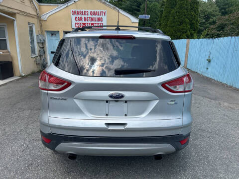 2015 Ford Escape SE