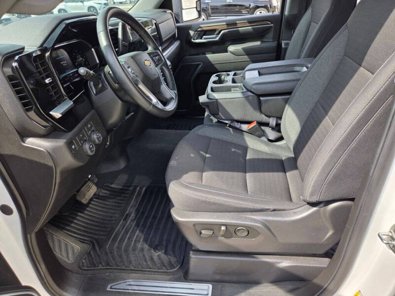 2025 Chevrolet Silverado 2500HD