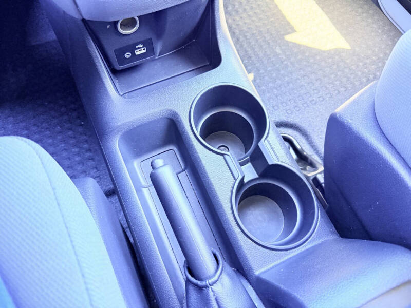 2021 Nissan NV200 SV