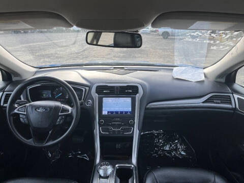 2020 Ford Fusion Hybrid SE