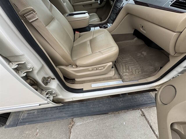 2014 Cadillac Escalade Luxury