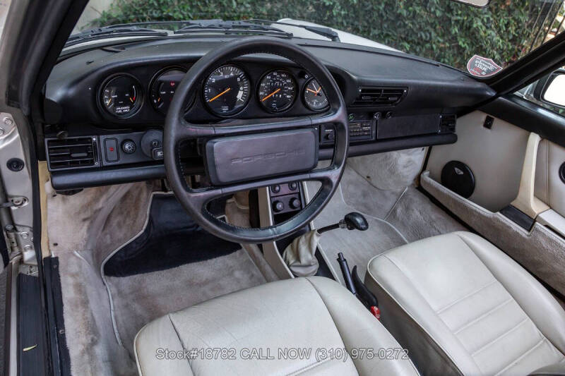 1987 Porsche 911 Carrera