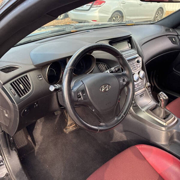 2013 Hyundai Genesis Coupe 3.8 R-Spec