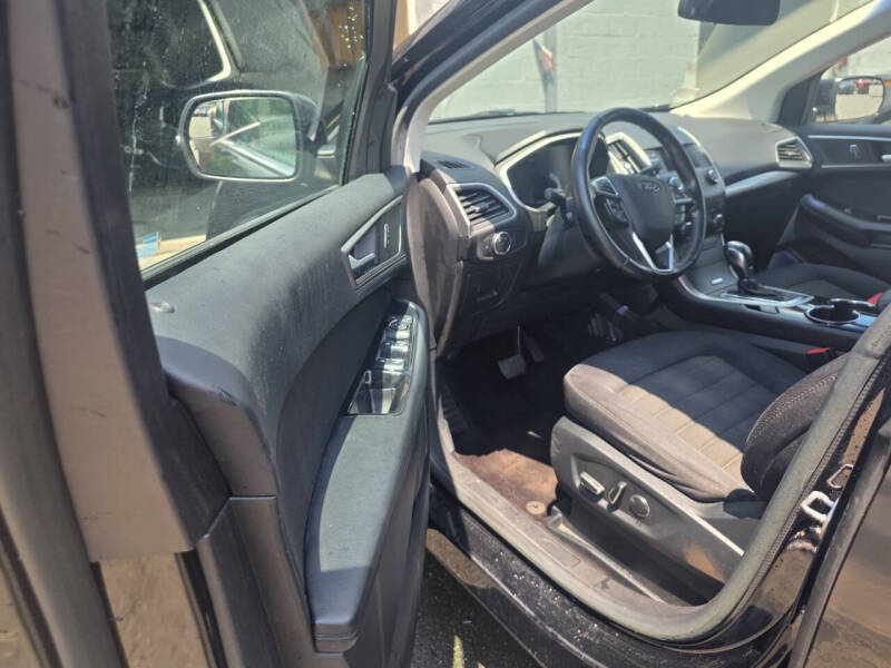2017 Ford Edge SEL