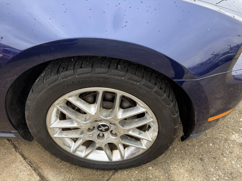 2012 Ford Mustang V6 Premium