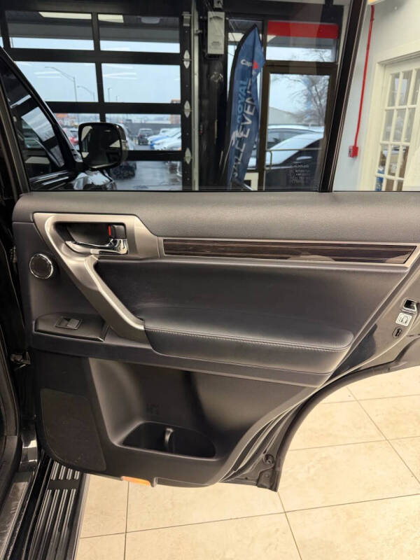 2023 Lexus GX 460