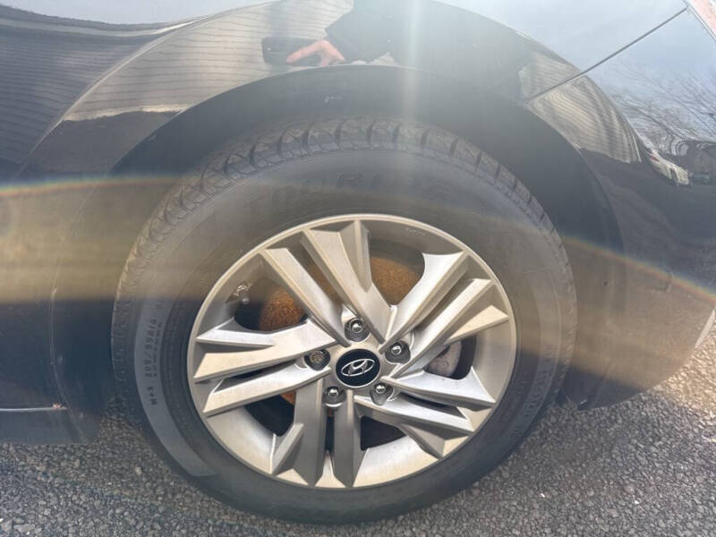 2020 Hyundai Elantra