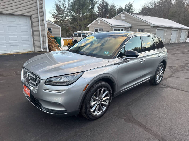 2022 Lincoln Corsair Base's photo