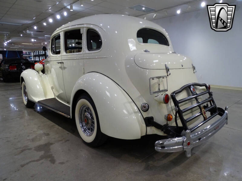 1936 Packard Eight Sedan