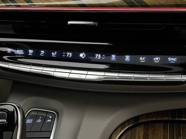 2023 Cadillac Escalade ESV Premium Luxury Platinum