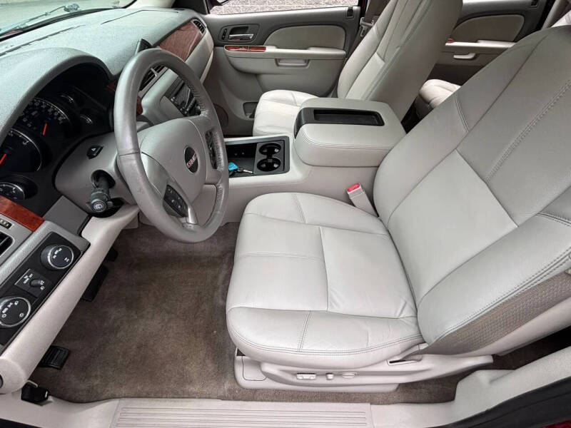 2013 GMC Yukon XL SLT