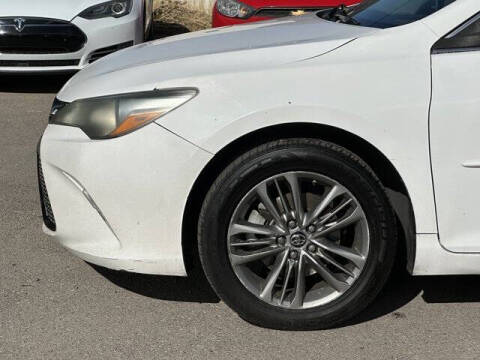 2015 Toyota Camry SE