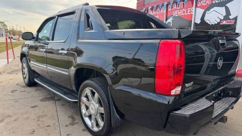 2012 Cadillac Escalade EXT Luxury