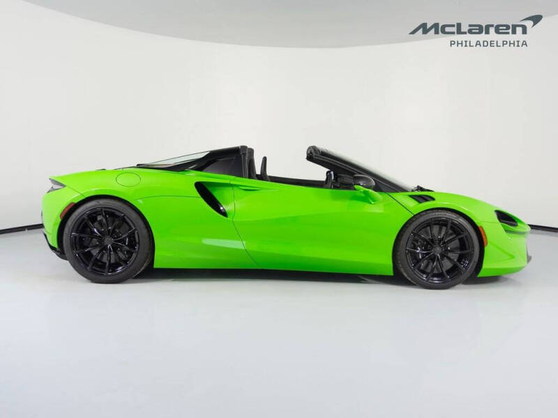 2025 McLaren Artura Spider