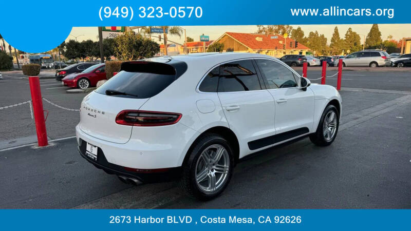 2017 Porsche Macan S