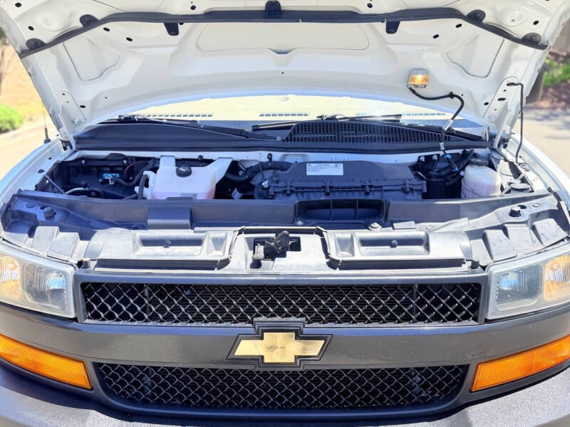 2021 Chevrolet Express 3500