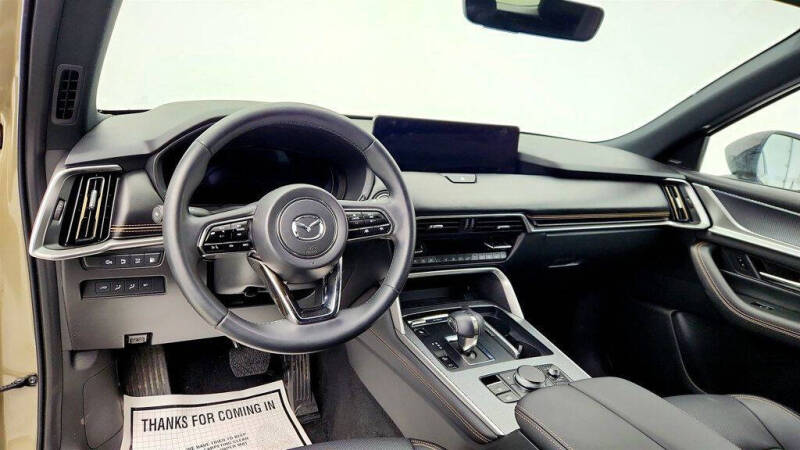 2025 Mazda CX-70 Plug-in Hybrid Premium Plus