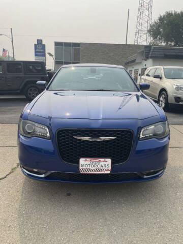 2019 Chrysler 300 S