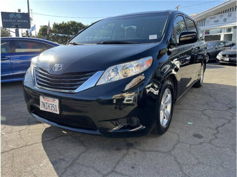2015 Toyota Sienna