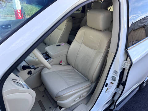 2013 Infiniti JX35