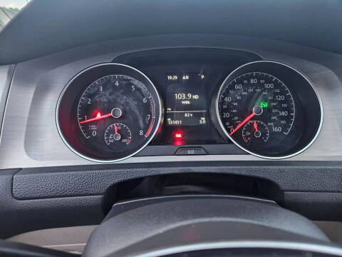 2015 Volkswagen Golf