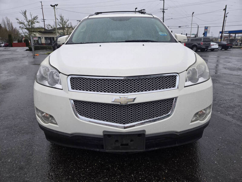 2011 Chevrolet Traverse LTZ