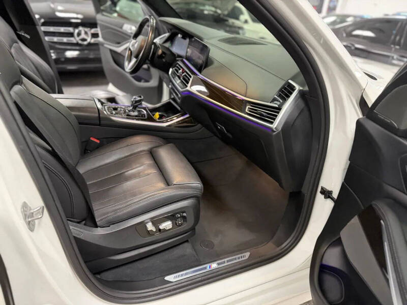 2019 BMW X7 xDrive50i