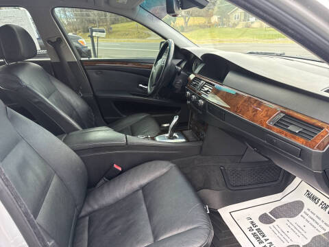 2009 BMW 5 Series 528i xDrive