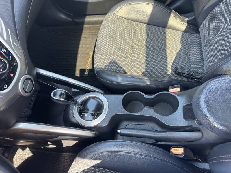 2015 Hyundai Veloster