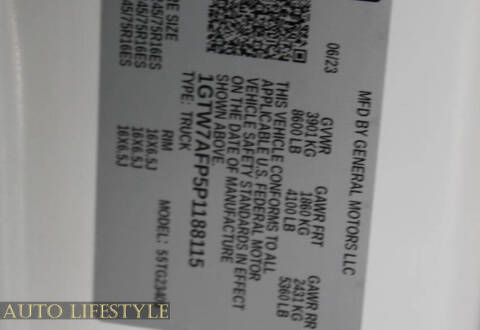 2023 GMC Savana 2500