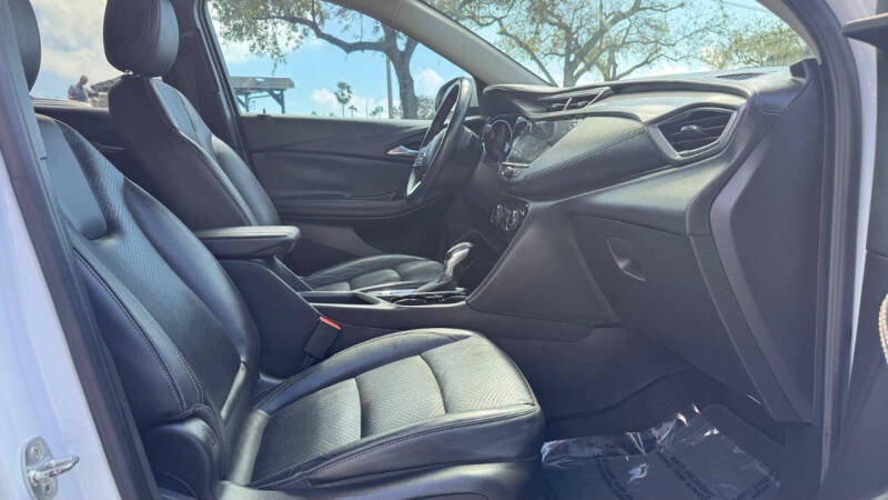 2021 Buick Encore GX Essence