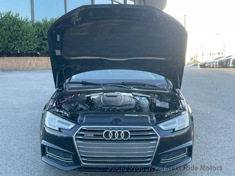 2017 Audi A4 2.0T quattro Premium Plus