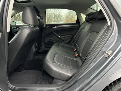 2018 Volkswagen Passat 2.0T SE