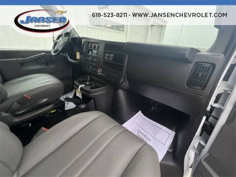 2025 Chevrolet Express 2500