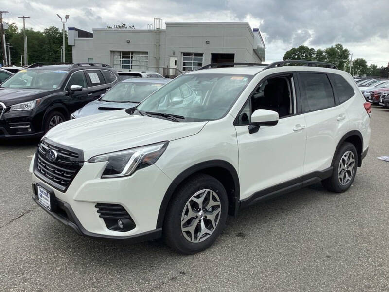 2024 Subaru Forester Premium