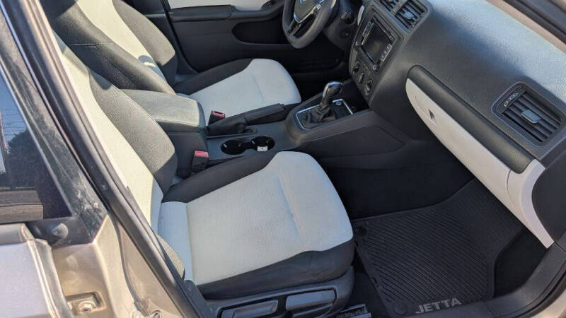 2015 Volkswagen Jetta