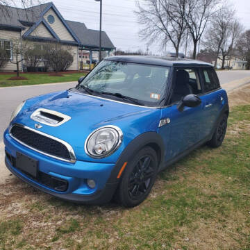 2012 MINI Cooper Hardtop for sale at Stellar Motor Group in Hudson NH