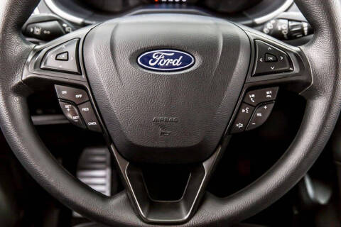 2021 Ford Edge SE