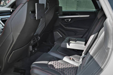 2019 Lamborghini Urus