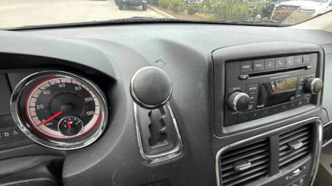 2015 Dodge Grand Caravan American Value Package