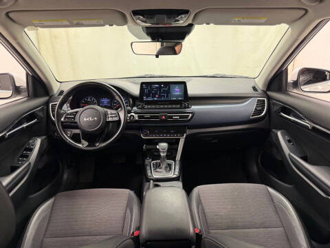 2022 Kia Seltos S