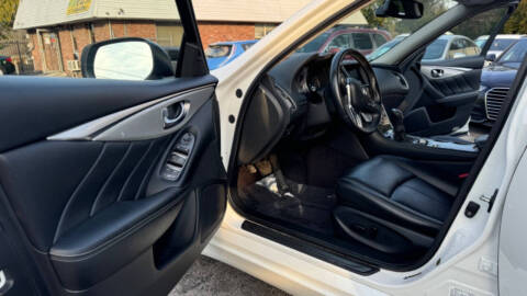 2021 Infiniti Q50 Luxe