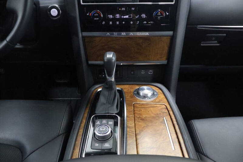 2024 Nissan Armada SL