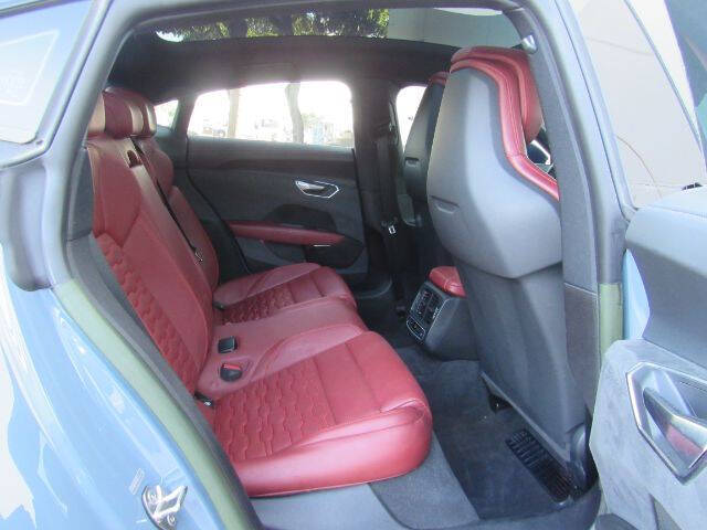 2023 Audi e-tron GT quattro Prestige