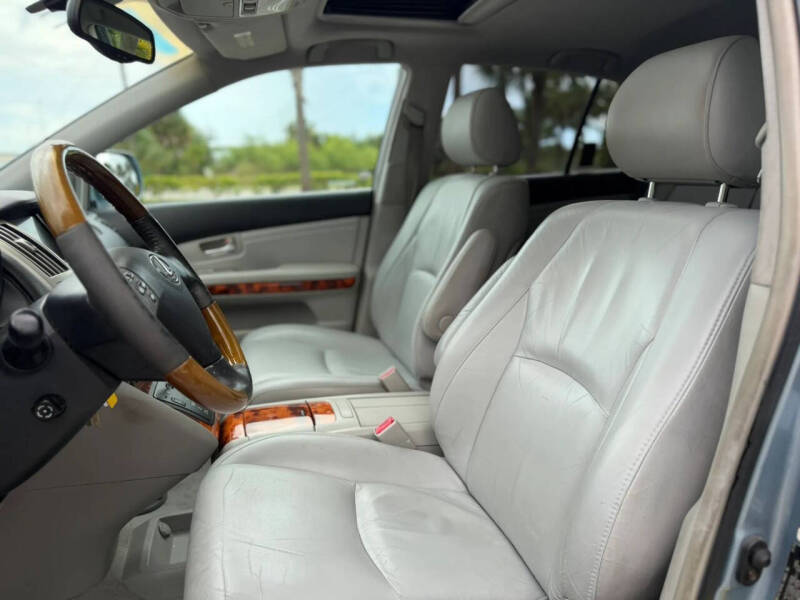 2004 Lexus RX 330