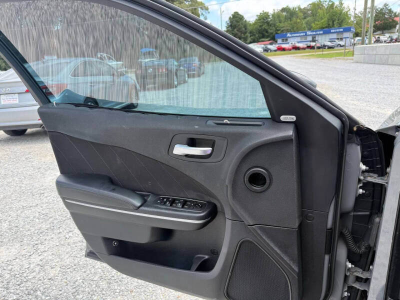 2017 Dodge Charger SXT