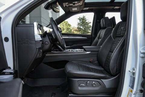 2025 Cadillac Escalade-V