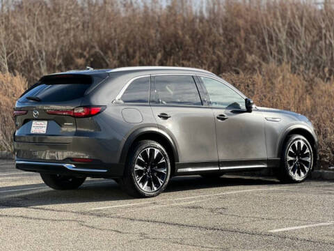 2024 Mazda CX-90 Plug-in Hybrid Premium