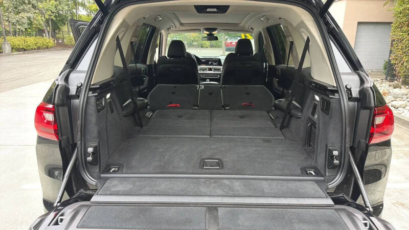 2021 BMW X7 xDrive40i