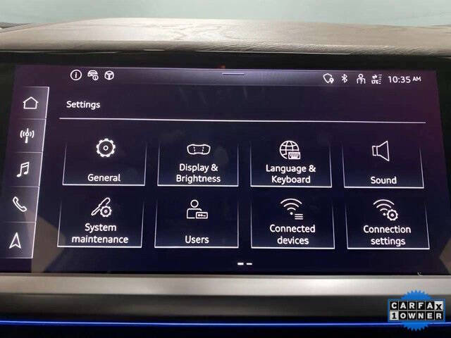 2024 Audi Q4 e-tron quattro Premium Plus 50